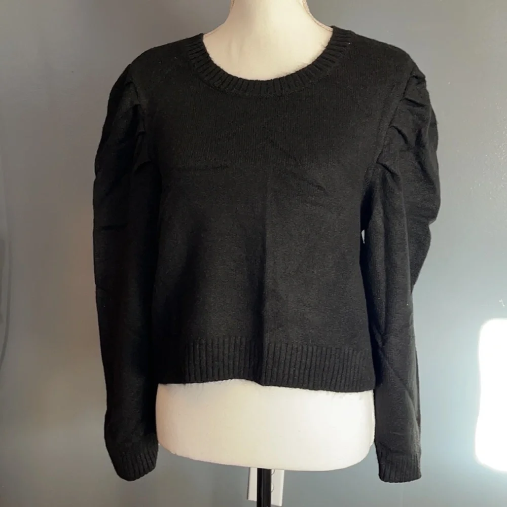 Sweater - Picture 8 of 8